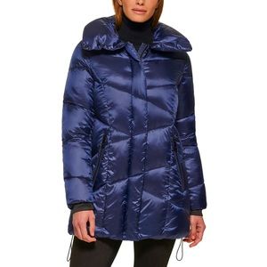 Calvin Klein Women’s Chevron Navy Shimmery Puffer Coat NWT Size XS Retails $320